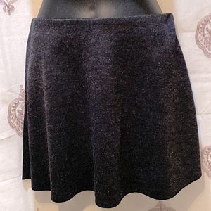 ZARA TRAFALUC MINI SKIRT GREY STRETCHY RAW HEM SZ M